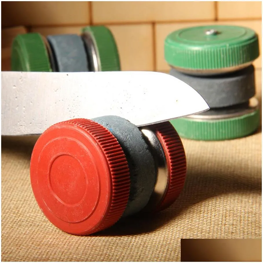 round knife mini size 4x4 cm professional kitchen knife sharpener multifunction 2 wheels sharpener grinder whetstone machine dh0553