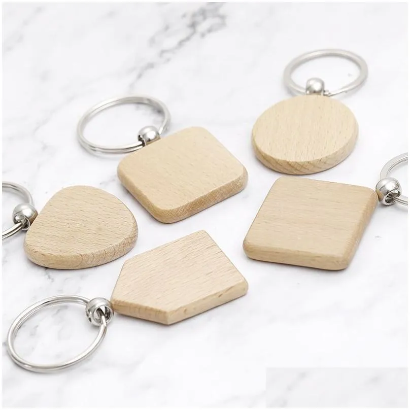 promotional handicrafts party favor souvenir plain diy blank beech wood pendant key chain keychain with key ring