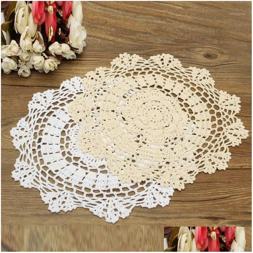 mats pads wholesale 2 colors 30cm pastoral round hand crocheted cotton doilies flower shape placemat coasters table decorative gadgets