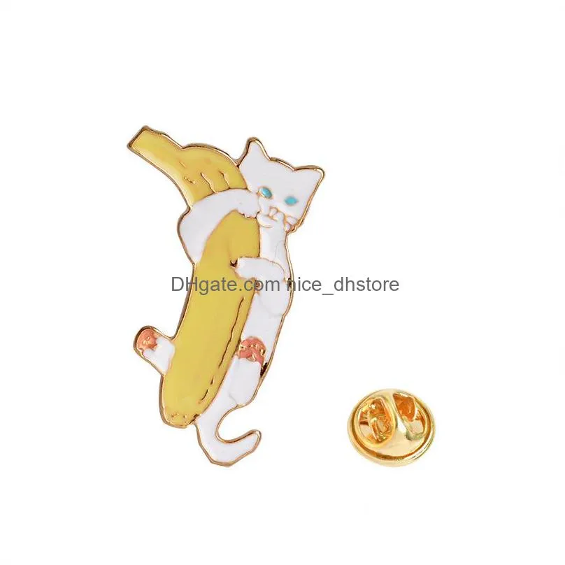 cartoon funny cats with banana on branch design brooch pins badge pinback button corsage men women child jewelry