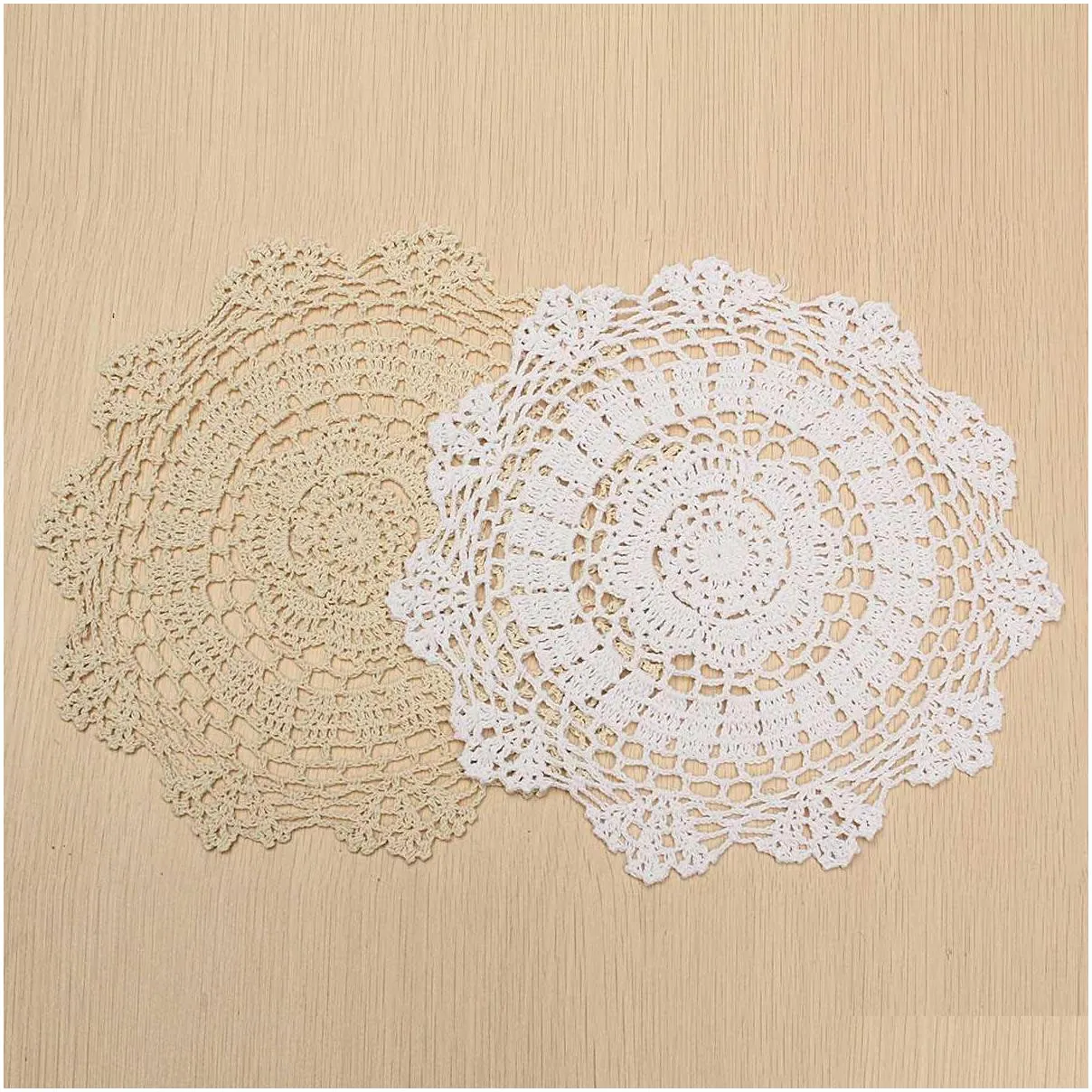 mats pads wholesale 2 colors 30cm pastoral round hand crocheted cotton doilies flower shape placemat coasters table decorative gadgets