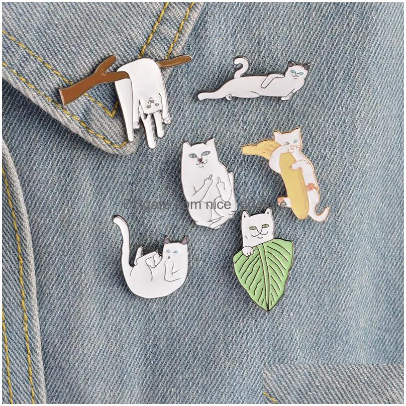 cartoon funny cats with banana on branch design brooch pins badge pinback button corsage men women child jewelry