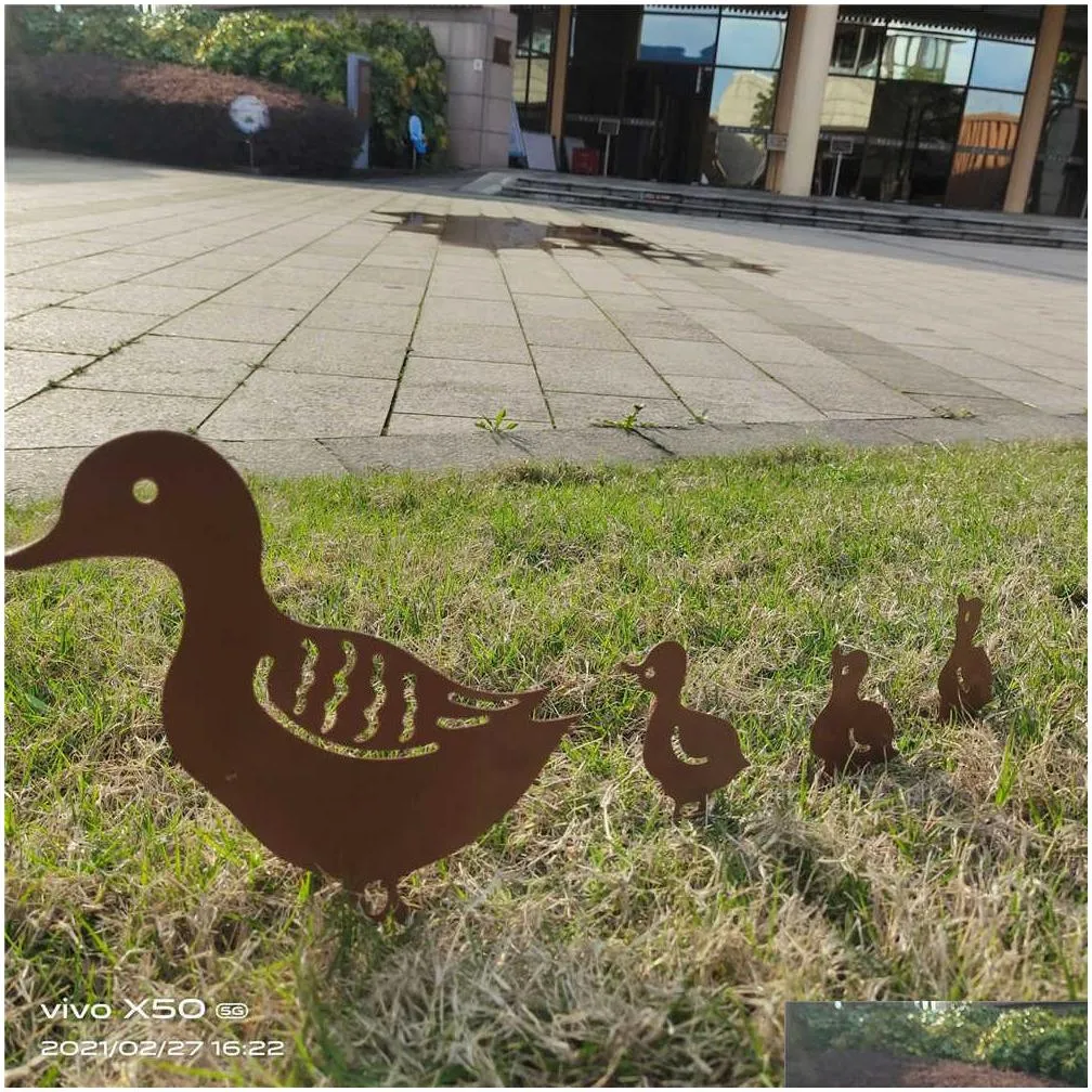 4 pcs metal duck outdoor decoration outside decor yard garden ornaments q0811