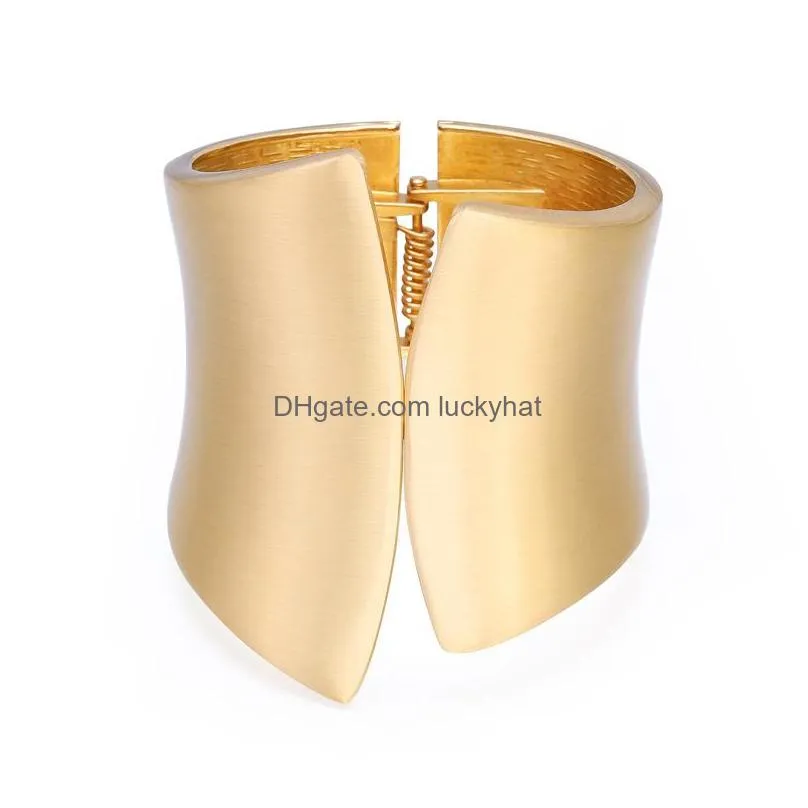 fashion jewelry exaggerated asymmetrical wide metal bangle bracelet openable bracelets
