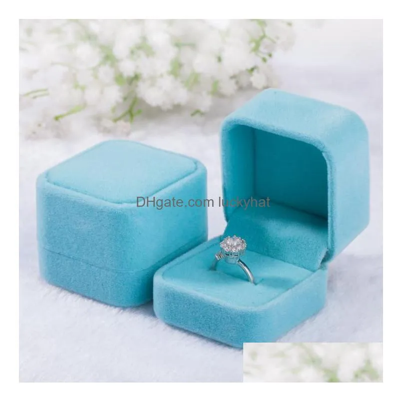 11 colors 55x50x43mm velvet jewelry gift boxes for rings wedding engagement couple jewelry packaging square show case box