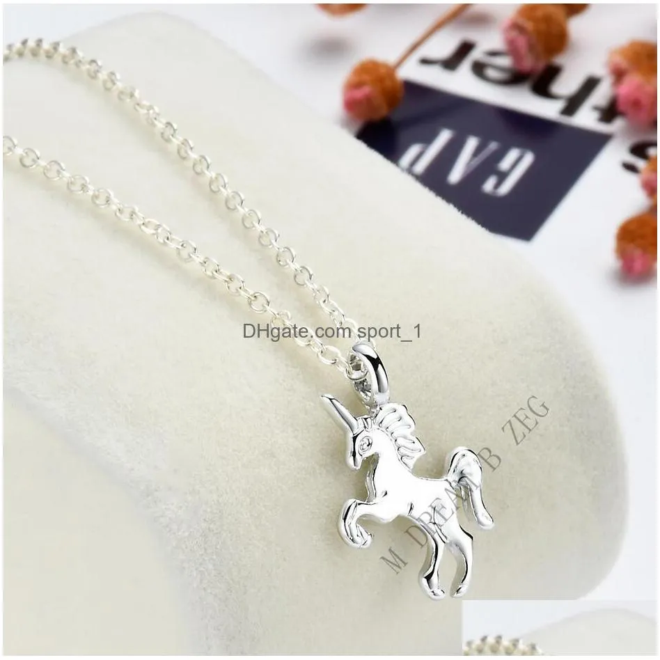 fashion women horse pendant necklace plating chain choker christmas jewelry lovely gift