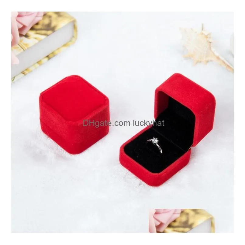 11 colors 55x50x43mm velvet jewelry gift boxes for rings wedding engagement couple jewelry packaging square show case box