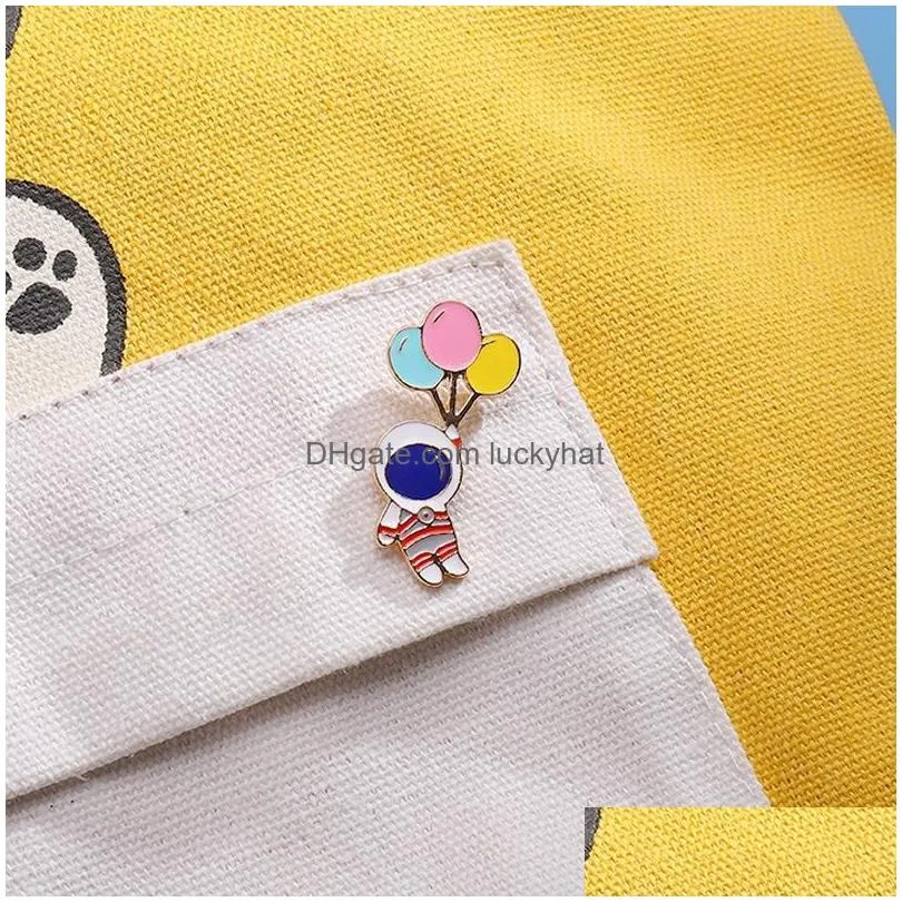 space astronaut brooches set 5pcs cartoon rocket pins enamel paint badges for boys gold plated pin shirt jewelry gift clothes accessories