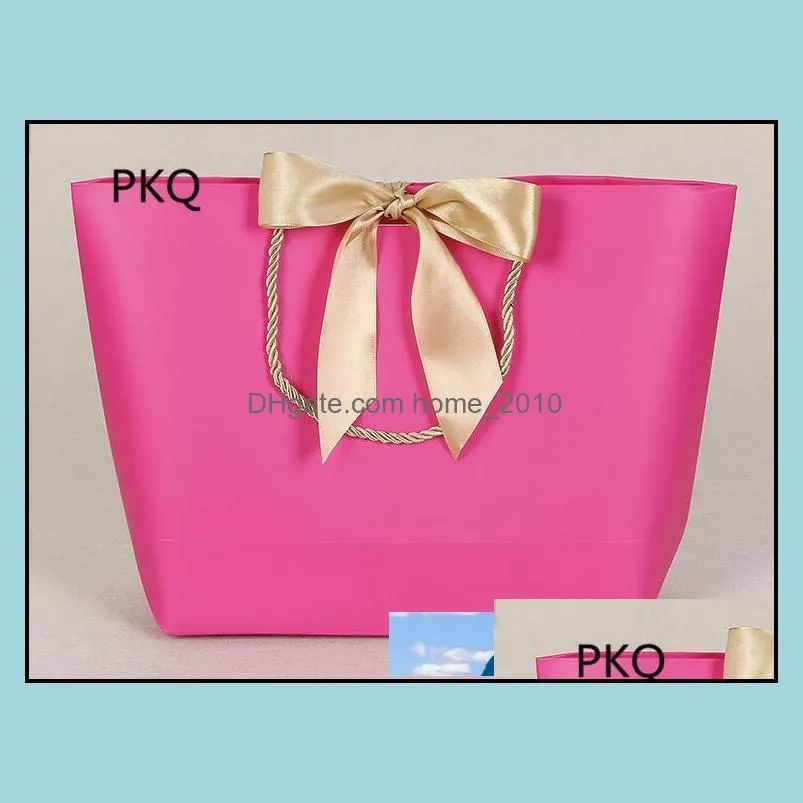 10pcs/lot 21x7x17cm solid color kraft paper gift bags with handles 7colors clothes shoe shopping packaging bag