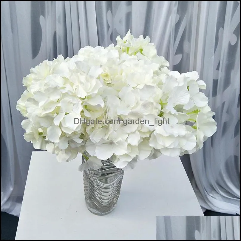 simulation hydrangeas bride hand holding bouquet wedding guide blooming artificial flowers home decoration m dream b zeg