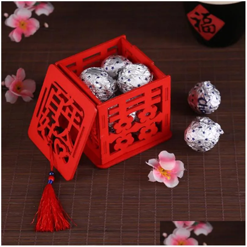 many styles wood chinese double happiness wedding favor boxes candy box chinese red classical sugar case with tassel 6.5x6.5x6.5cm