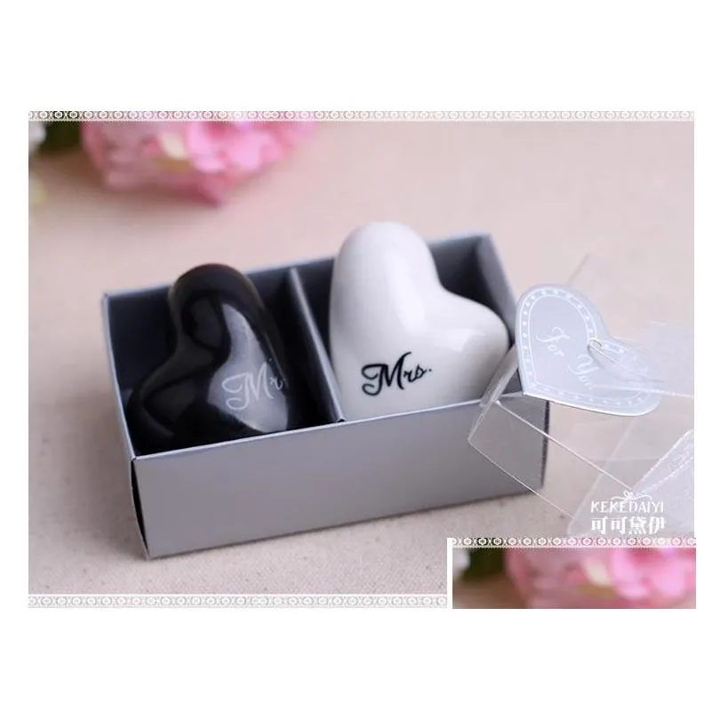  shipping100pcs/lot100pcsis50pairsmr. mrs. heart ceramic salt pepper shakers wedding favors bride and groom salt and pepper