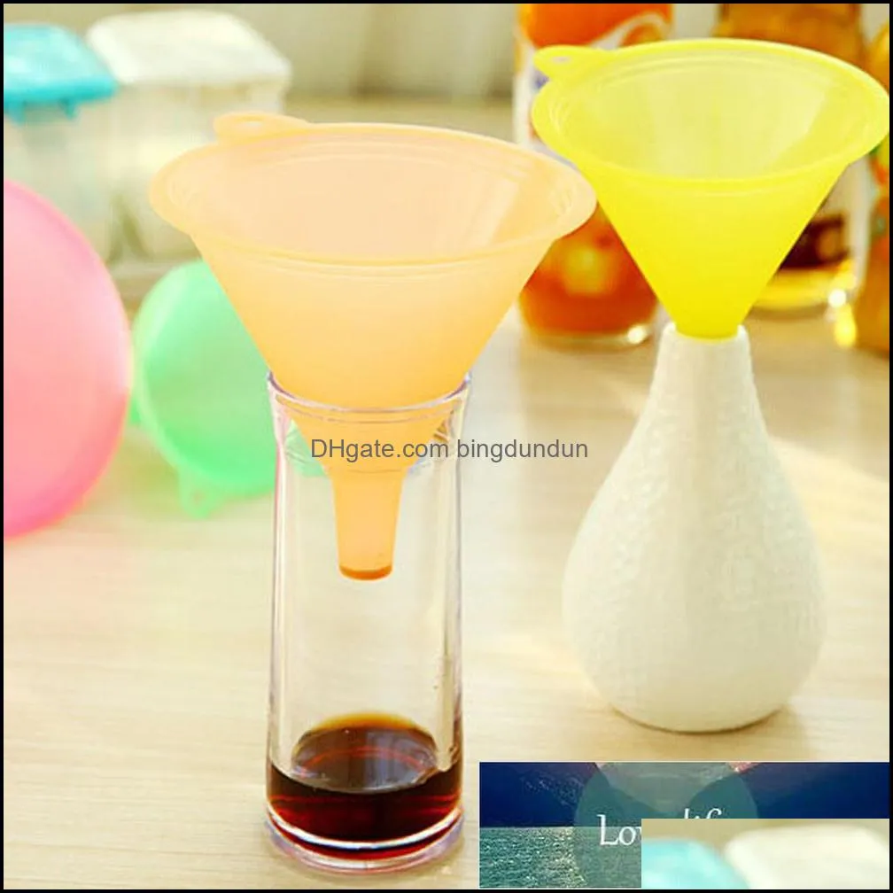 5 pcs/set 5 size candy color liquid oil funnel liquid transfer antifouling durable kitchen lab supplies