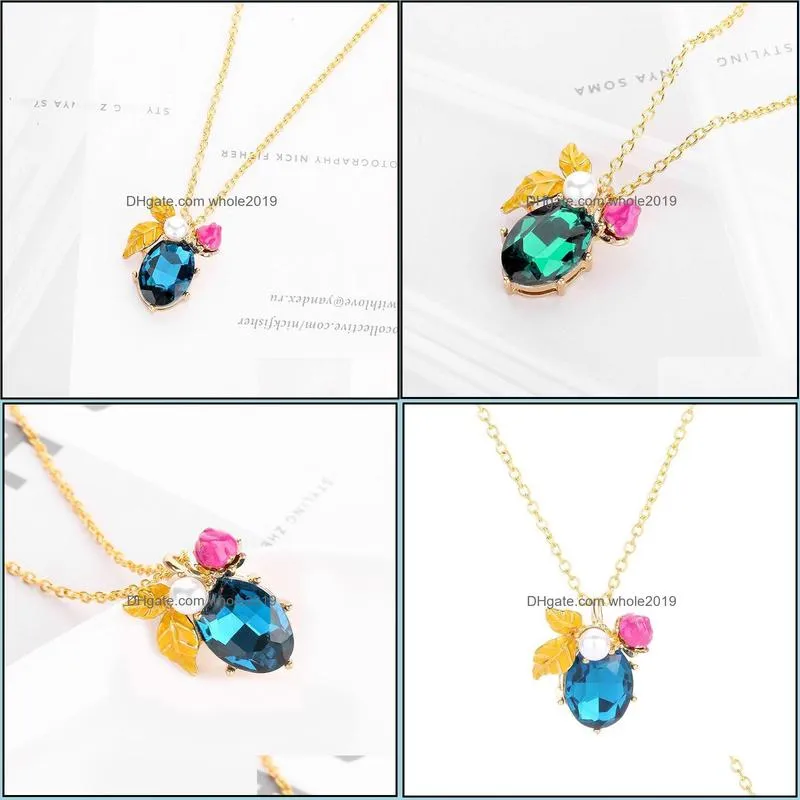 bee necklaces  luxury products classical honey bee imitation pearl flower pendent necklace