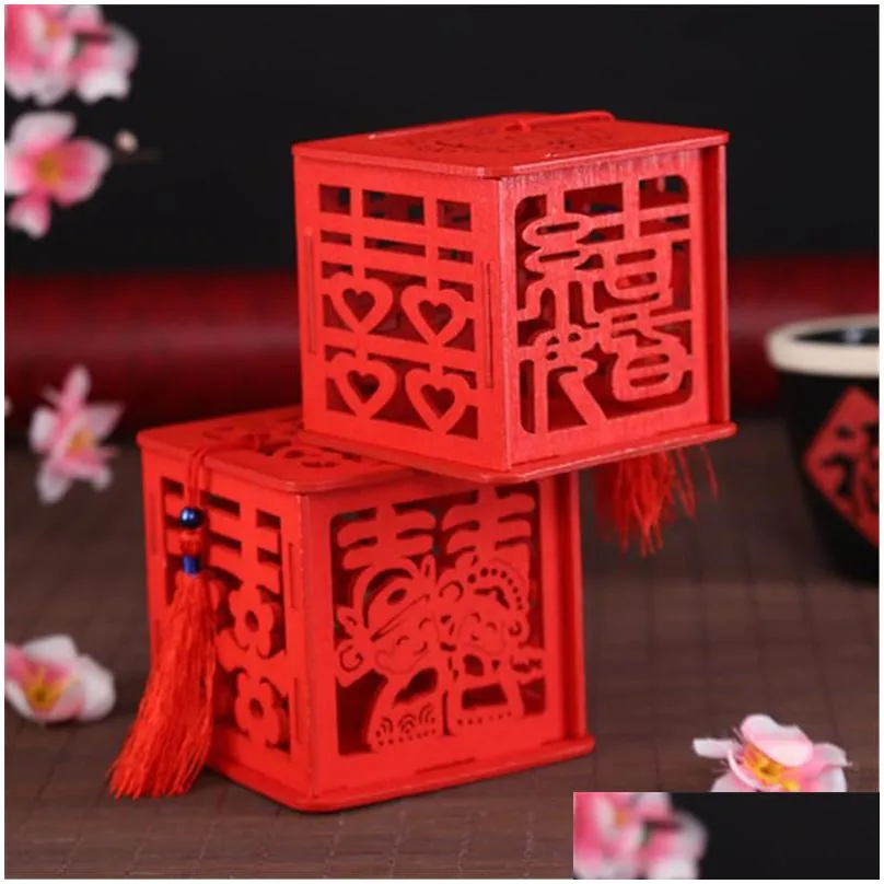 many styles wood chinese double happiness wedding favor boxes candy box chinese red classical sugar case with tassel 6.5x6.5x6.5cm