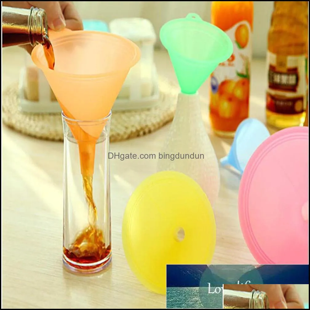 5 pcs/set 5 size candy color liquid oil funnel liquid transfer antifouling durable kitchen lab supplies