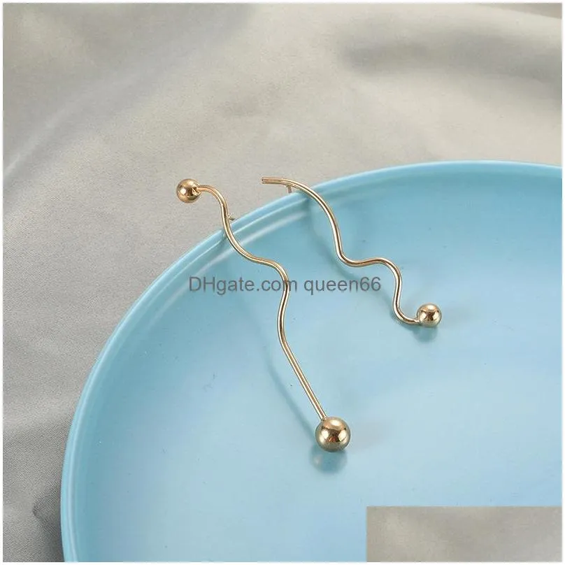 fashion jewelry womens stud earrings metal asymmetrical geometric distortion long stud earrings