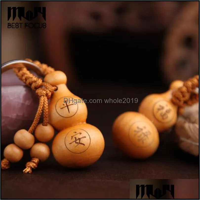 chinese traditional good luck gourd keychain cute mini peach wood key ring wishful lucky pendant car keys ornaments