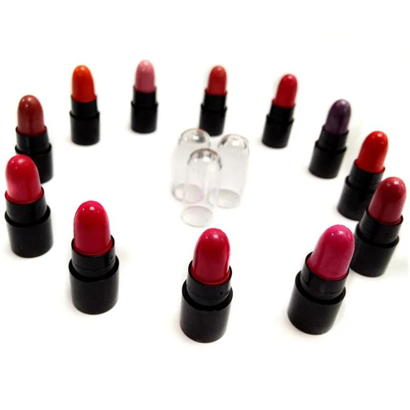 12 Color/Lot Womens Sexy Makeup Lip Pencil Lip Gloss Lip Cream Moisturizer Cute Crayon Lipstick maquillaje