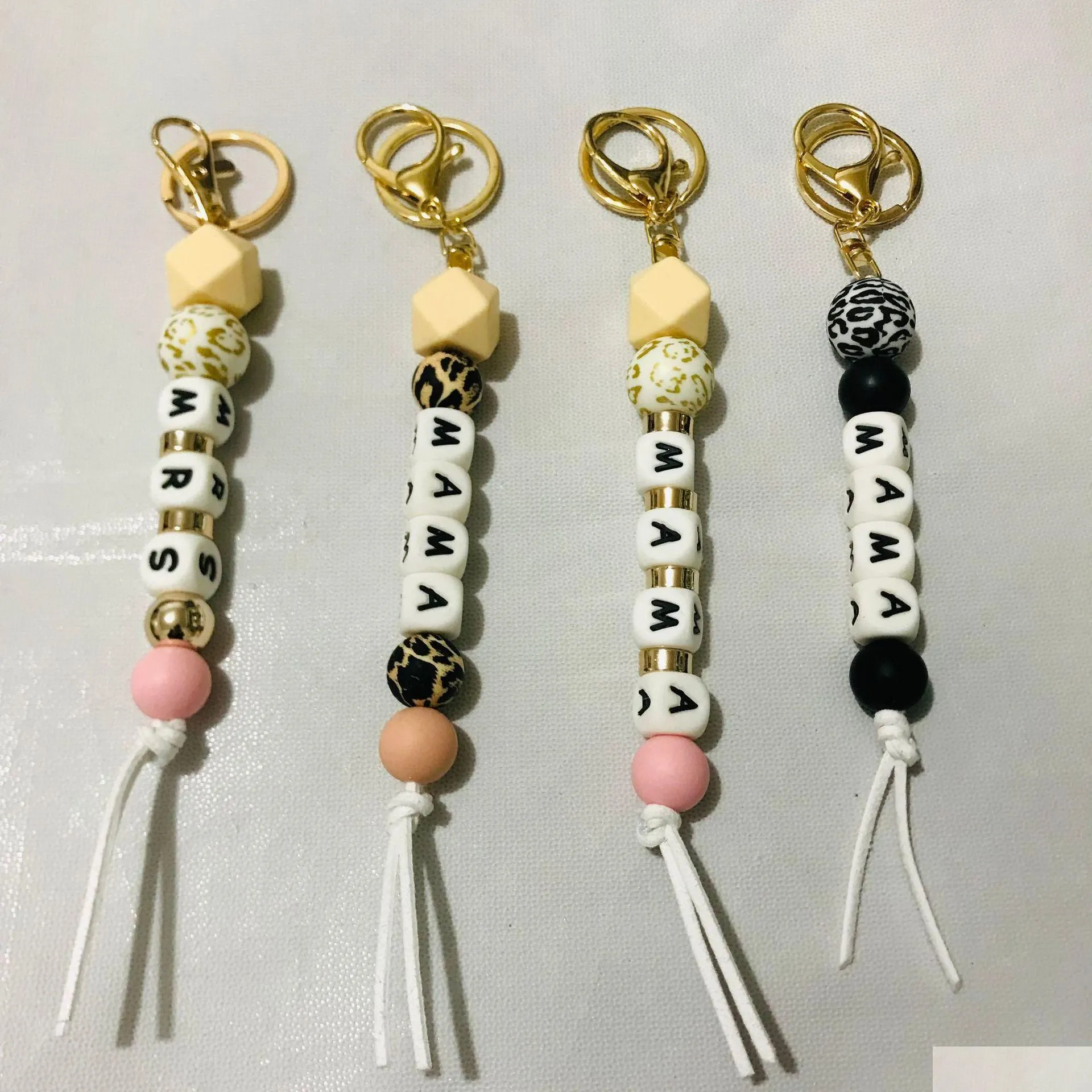 ups fast european and american fashion letters party favor silicone beads key chain bag accessories pendant