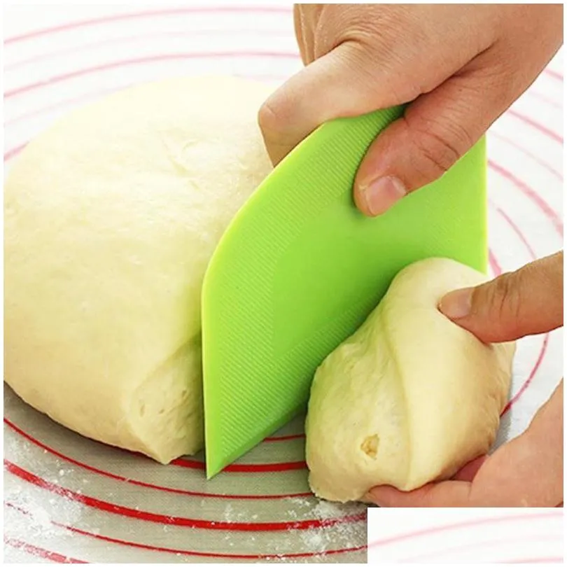 useful baking pastry tools cream spatula diy pastry cutters fondant dough scraper cake cutter baking tool kitchen accessories