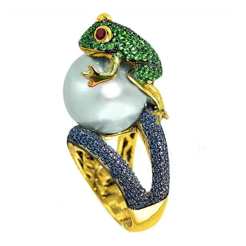 cluster rings 2021 fashion toad playing with a pearl designe gold hollow out trendy ring for men women stone party anniversary jewelry