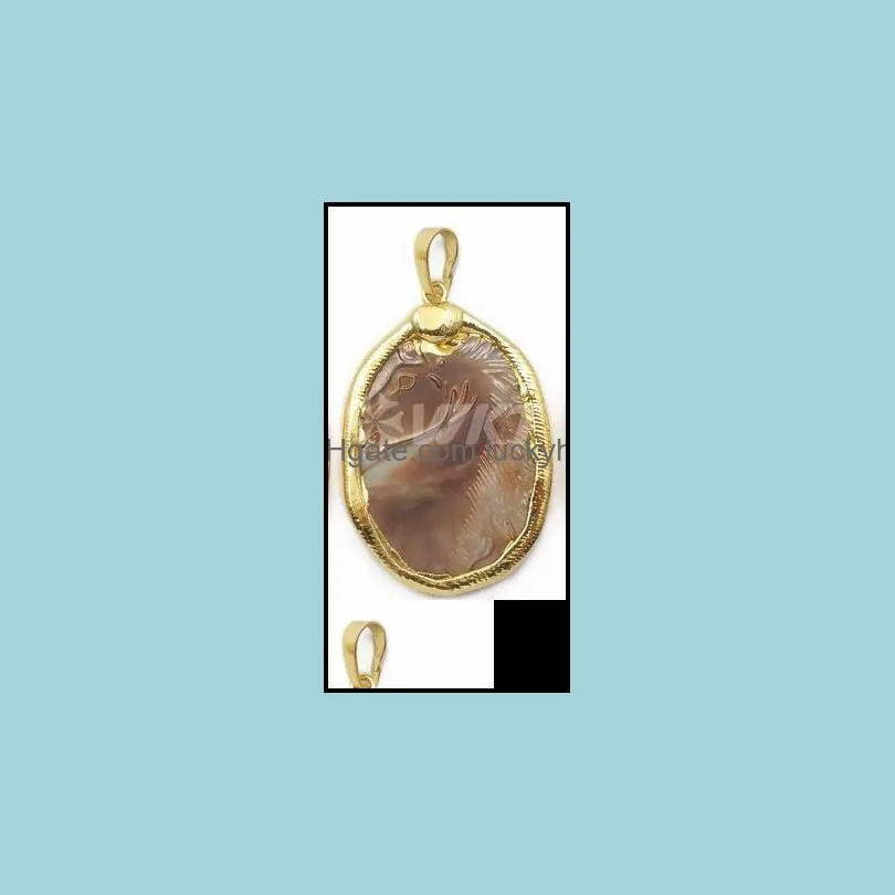 pendant necklaces natural shell carved horse yellow/brown/white color with gold trim fashion pendant