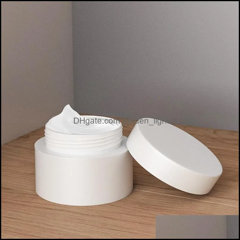 cosmetic jar white plastic jars empty bpa round jar bottle face cream lotion plastic sample container with white inner liners