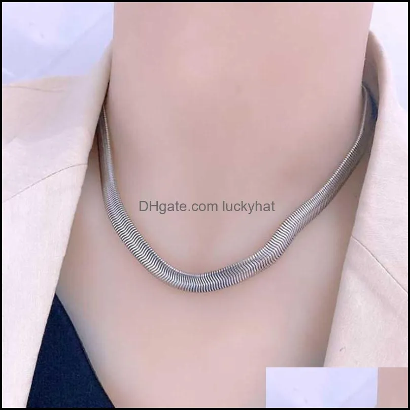 pendant necklaces stainless steel fashion fine jewelry rock width 0.8cm charms snake bone chain choker pendants for women menpendant