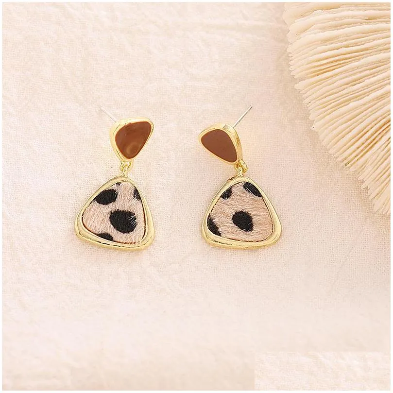 fashion jewelry s925 silver post earring for women triangle charm leopard design dangle stud earrings