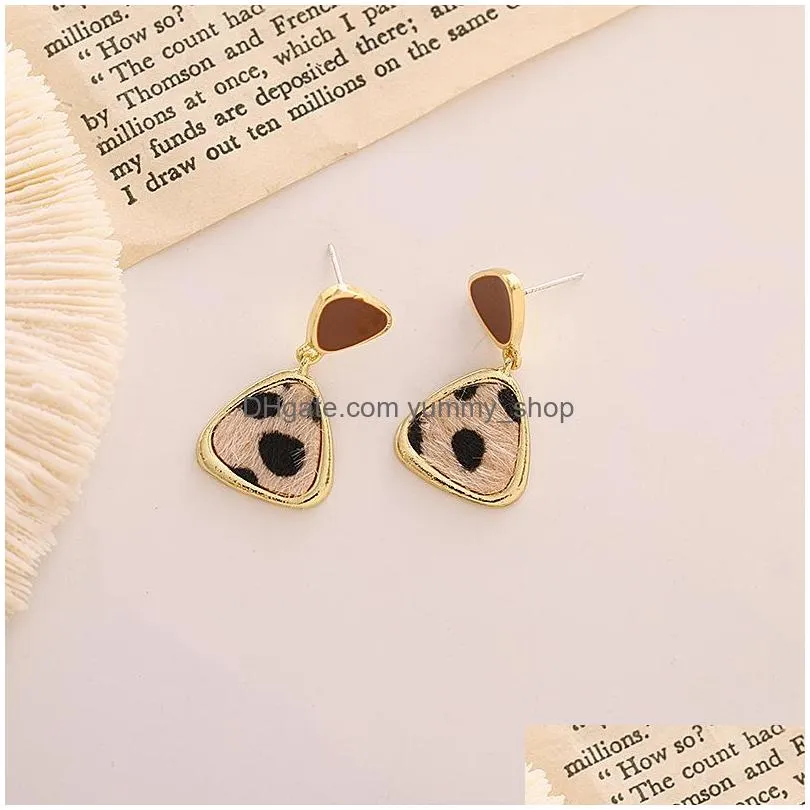 fashion jewelry s925 silver post earring for women triangle charm leopard design dangle stud earrings