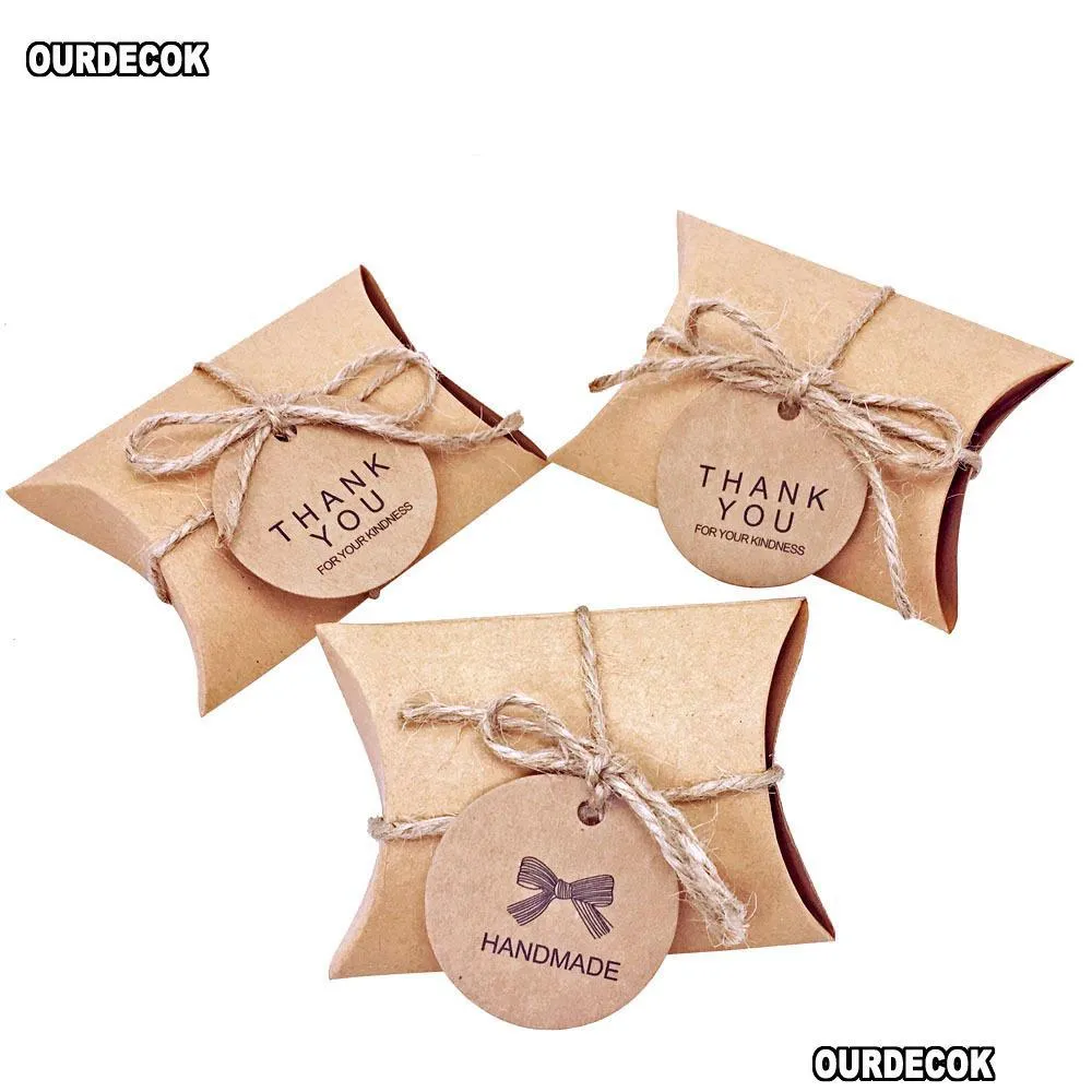 100 pcs/lot cute kraft paper pillow candy box wedding favors gift candy boxes with tags home party birthday supply t200115