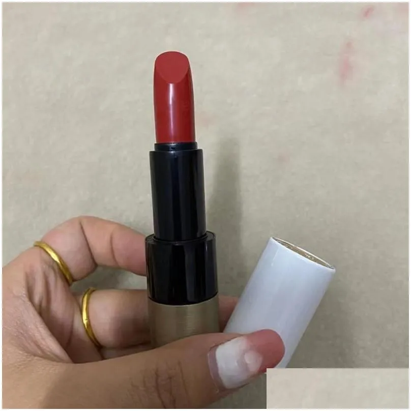 wholesale and retail top quality brand satin lipstick matte lipstick made in italy 3.5g rouge a levres mat 14 color with handbag