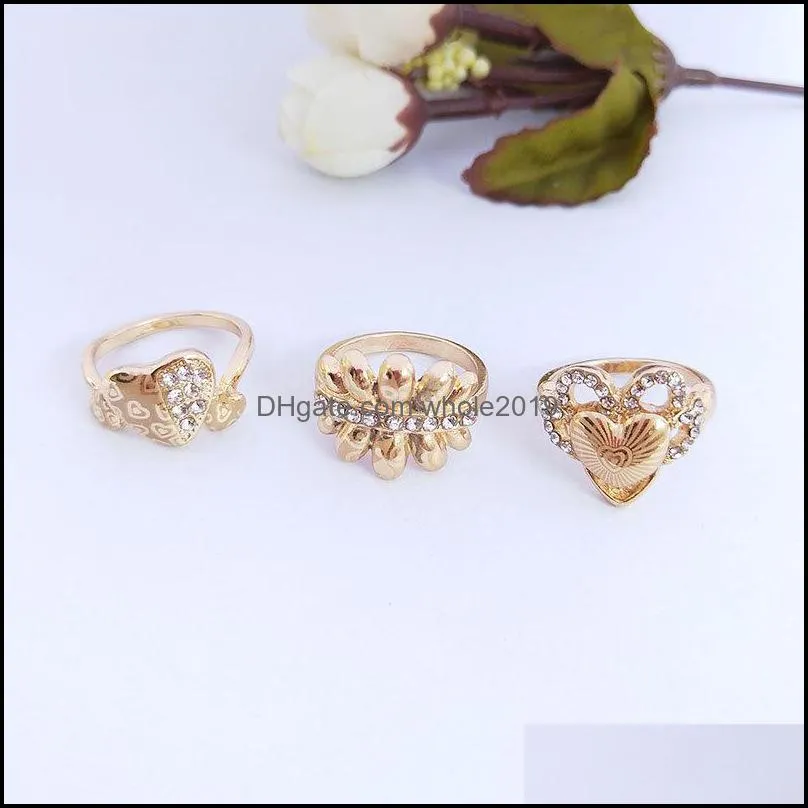 50pcs/lot fashion delicate double heart finger with side stones ring for women cz zirconia crystal rose gold hollow out wedding party ring