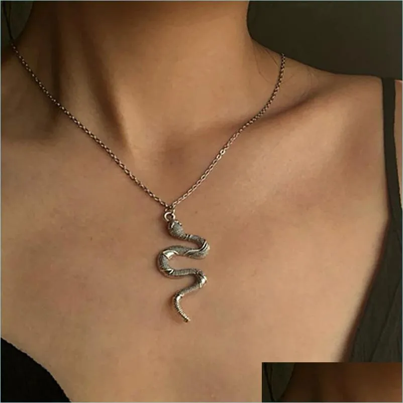 punk snake pendant necklaces golden silver color unquie men women neck jewelry statement pouplar necklace wholesale