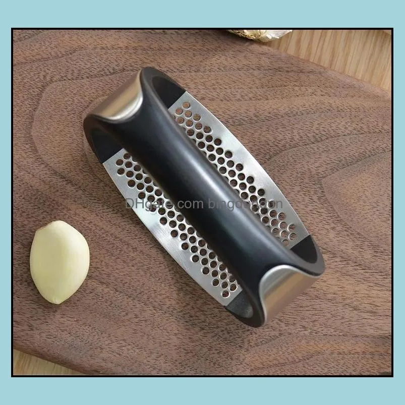 stainless steel kitchen garlic press crusher slicer ginger crusher vegetable squeezer masher long handle kitchen accessories sn2305