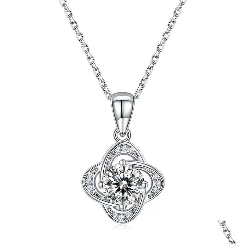 pendant necklaces trendy 18k gold plated 925 sterling silver 1ct d color vvs1 moissanite geometric clover necklace for women girls