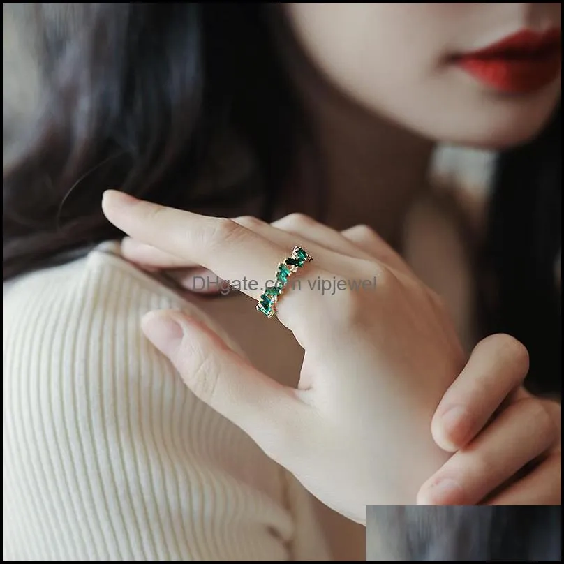 trendy luxury green crystal rings for women neogothic fashion high level temperament rings elegant girls jewelry gift