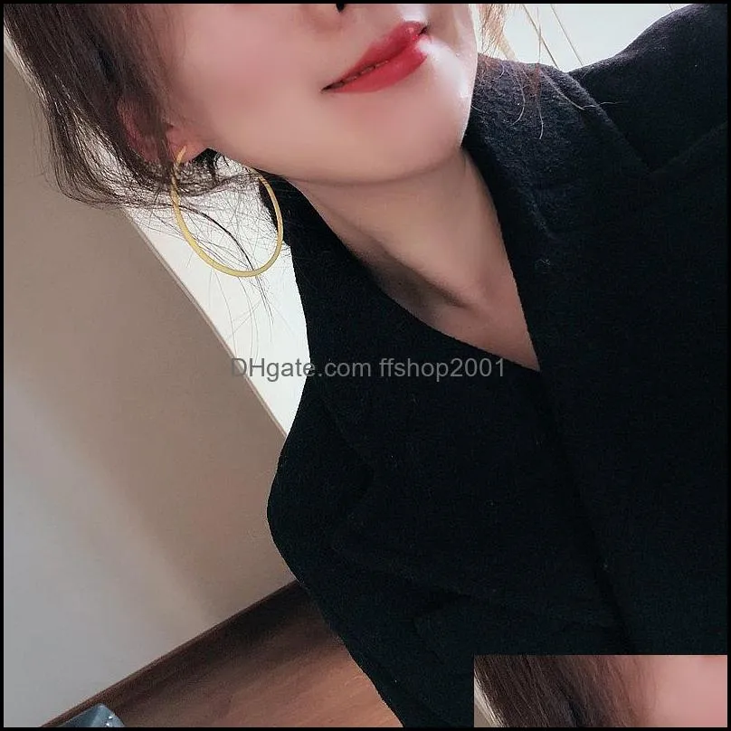 hoop huggie simple circle earrings exaggerated ear loop smooth ring round earringjewelry wholesale 3576 q2