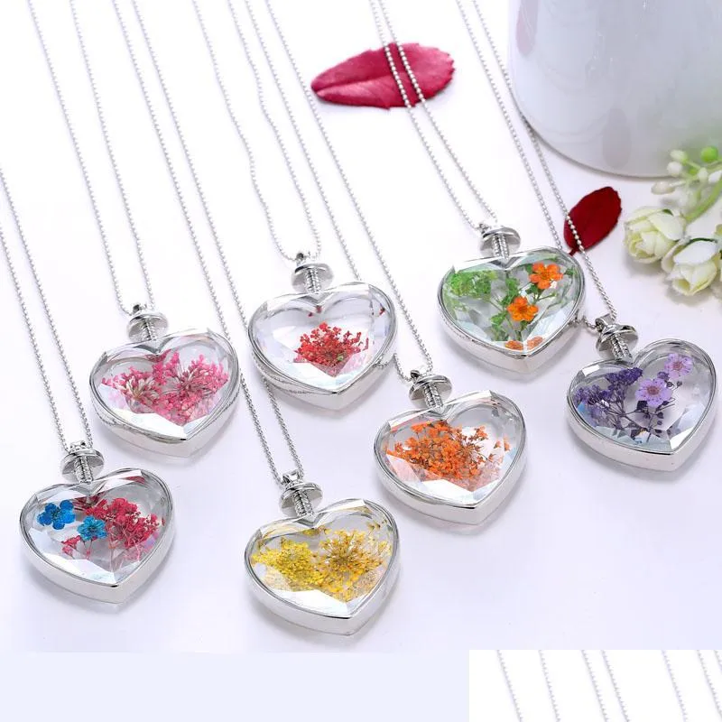 fashion dried flowers plant specimen bottle glass necklaces love heart pendants for women glass bottle locket party jewelry