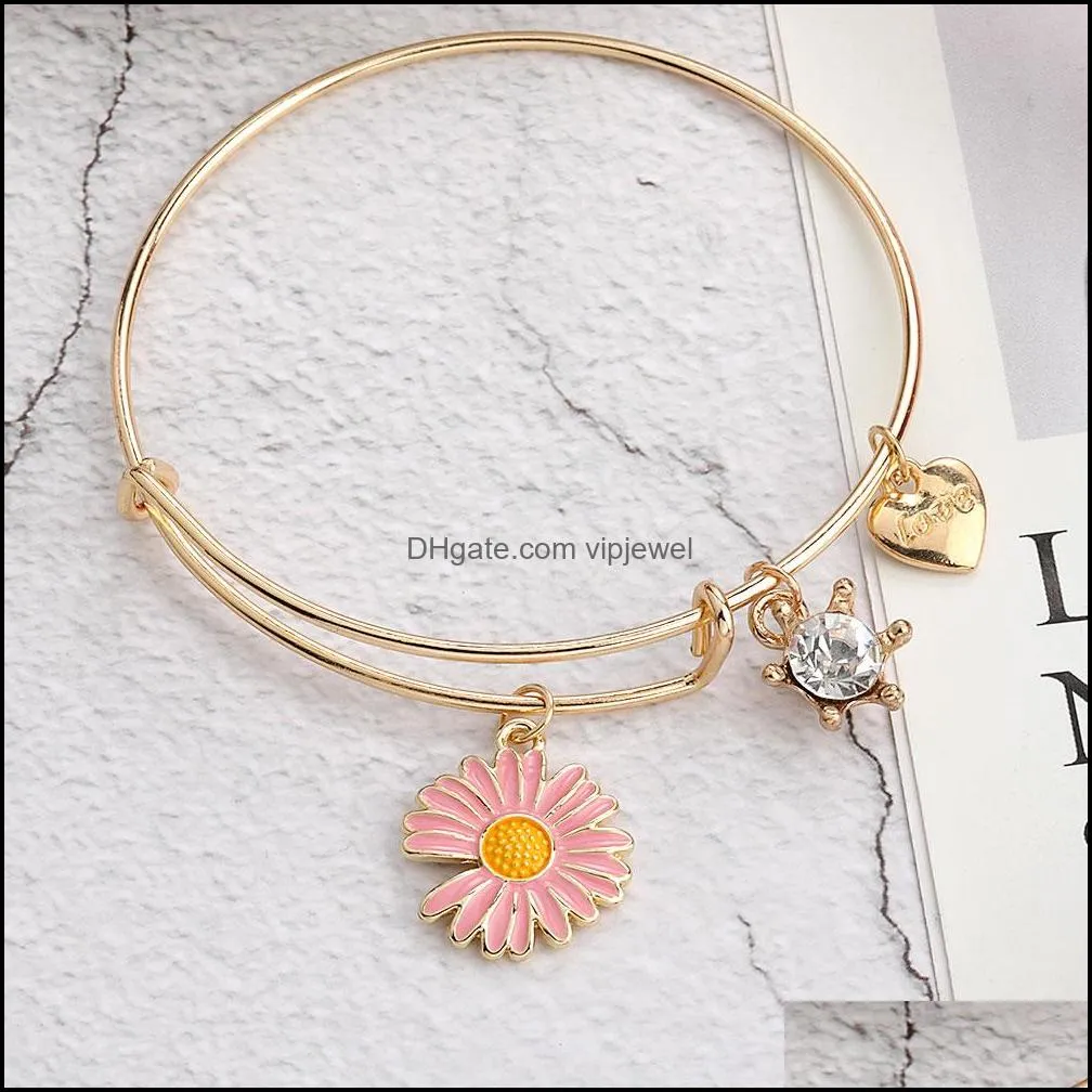  sell alloy metal expandable wire bracelet bangle for women high quality 65mm flower heart charm pendant bangle jewelry gifts 2021