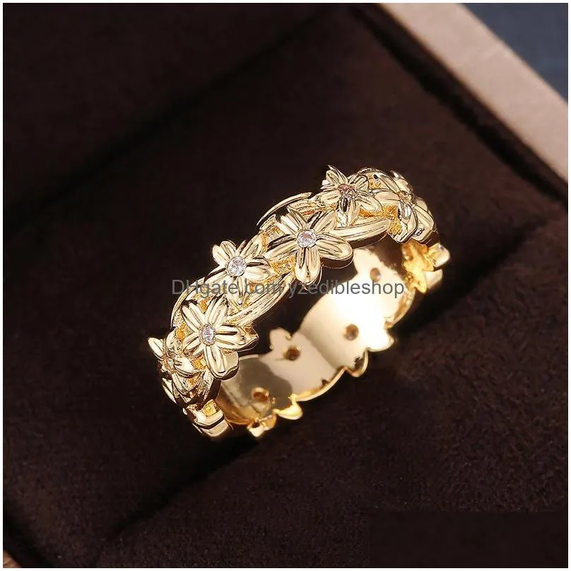 fashion jewelry engraved flowers ring ladys wedding anniversary gift ring