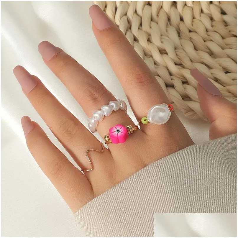 4 pcs/set cute polymer clay flower white heart pearl handmade beaded gold color metal rings set for women party jewelry gifts