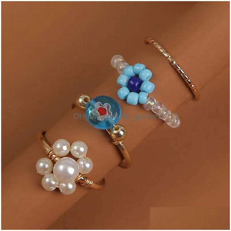 4 pcs/set fashion female gold color metal white pearl blue glazed glass beads handmade beaded weave flower rings set for women