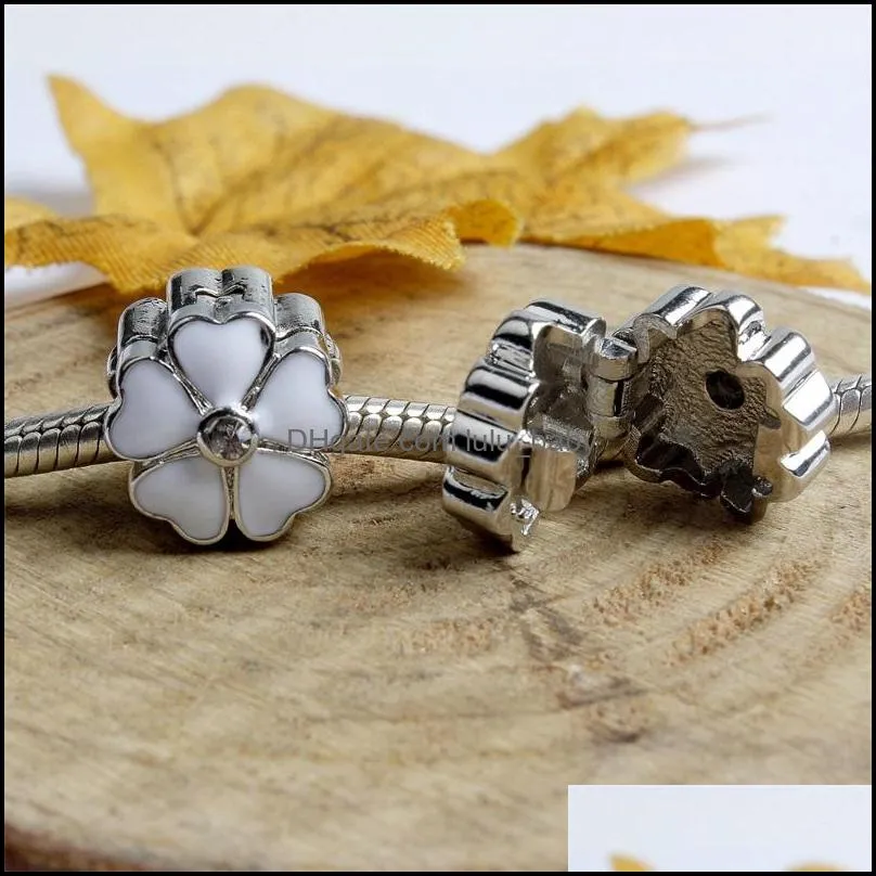 18 styles alloy charm bead christmas gift heart snowflake star fashion women jewelry stunning european style for pandora bracelet 623