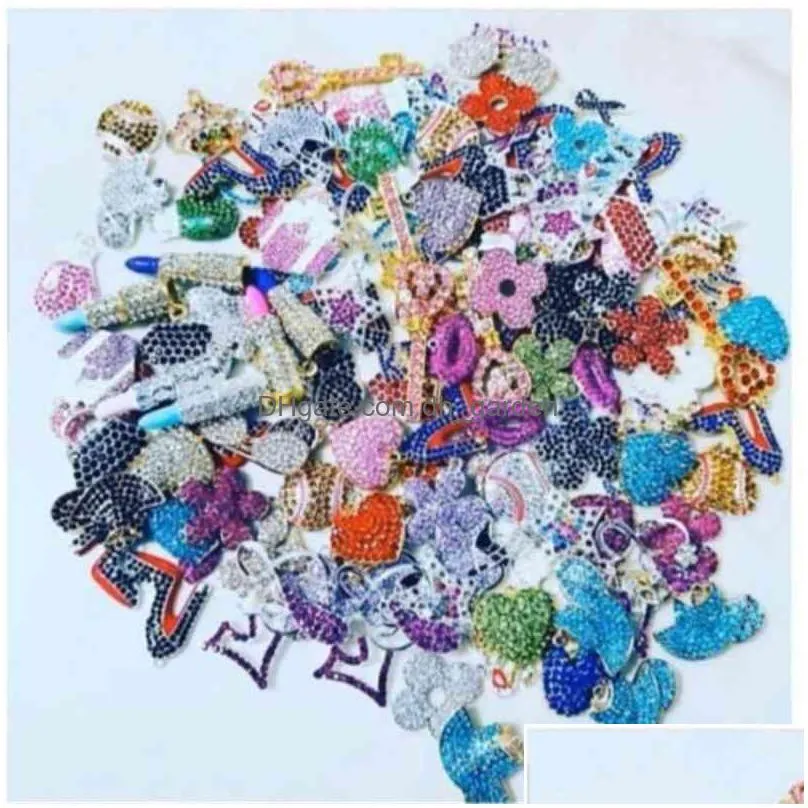 50pcs mixed fashion charms picked at random fit for womens diy jewelry accessories t008