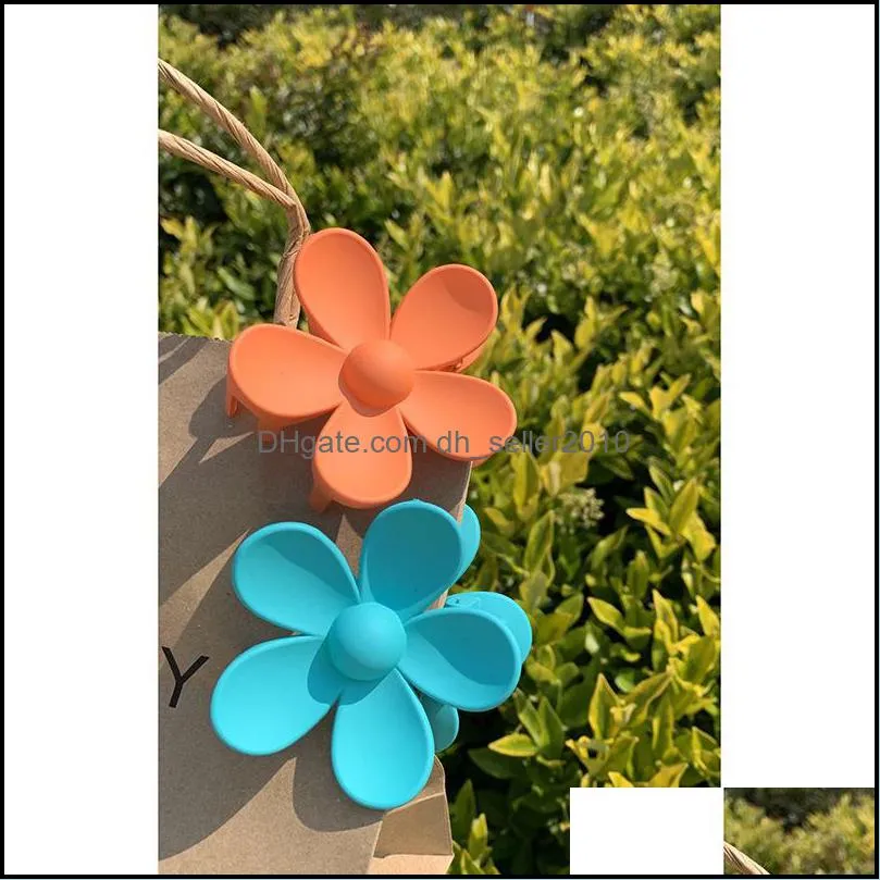 7.5cm solid color flower shaped hair claws frosted hair clip for women ponytail barrettes girls candy colors hair accessories 5245 q2