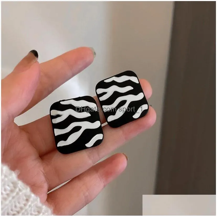 fashion jewelry s925 silver post black and white zebra stripe geometric square earrings for women stud earrings