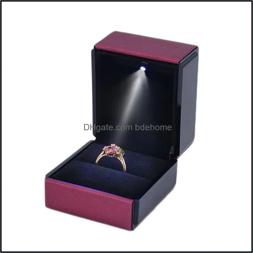 fashion jewelry packaging box with led light for engagement wedding rings case festival birthday ring display gift