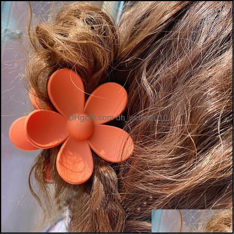 7.5cm solid color flower shaped hair claws frosted hair clip for women ponytail barrettes girls candy colors hair accessories 5245 q2